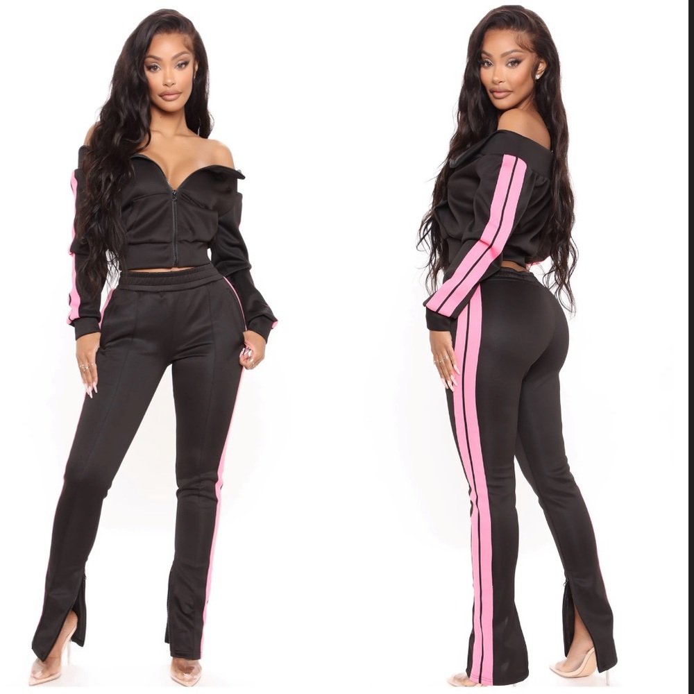 🚨Drop Shoulder Track Suit🚨